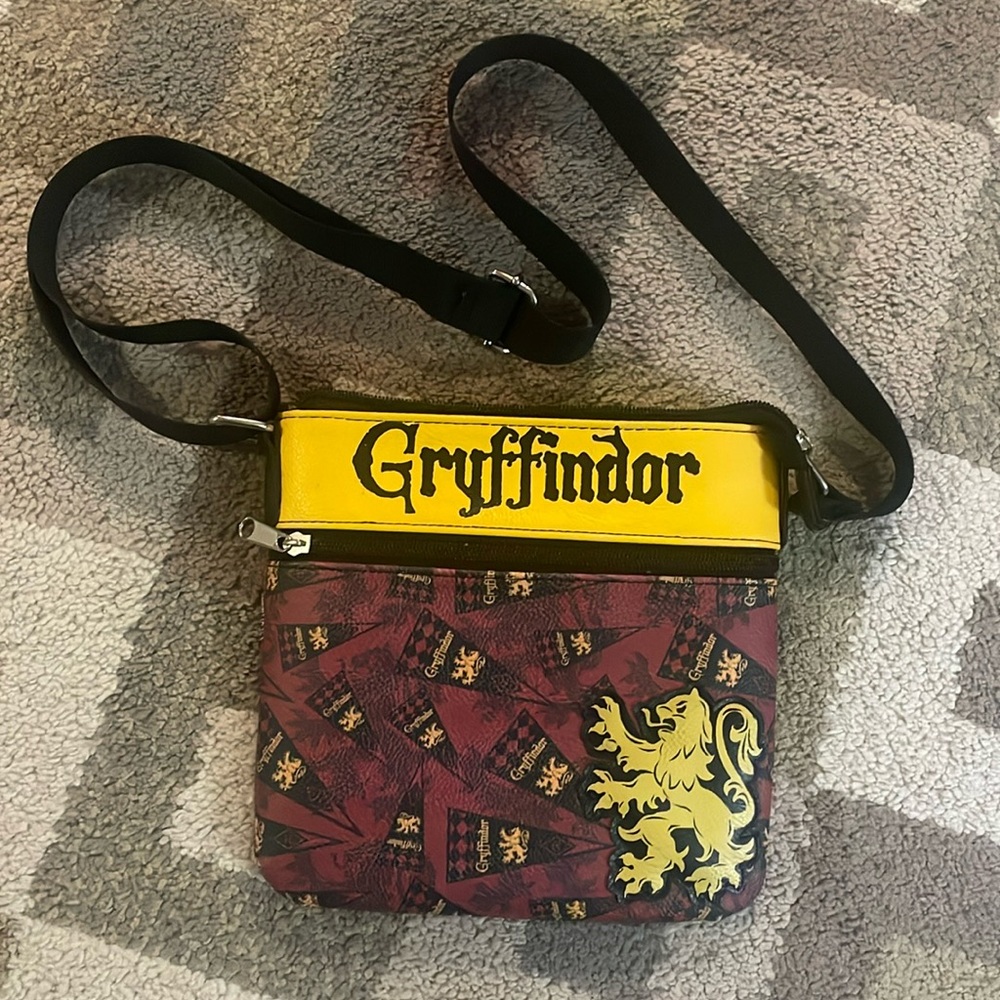 Loungefly Gryffindor Crossbody Bag - Vibrant Yellow and Rich Red